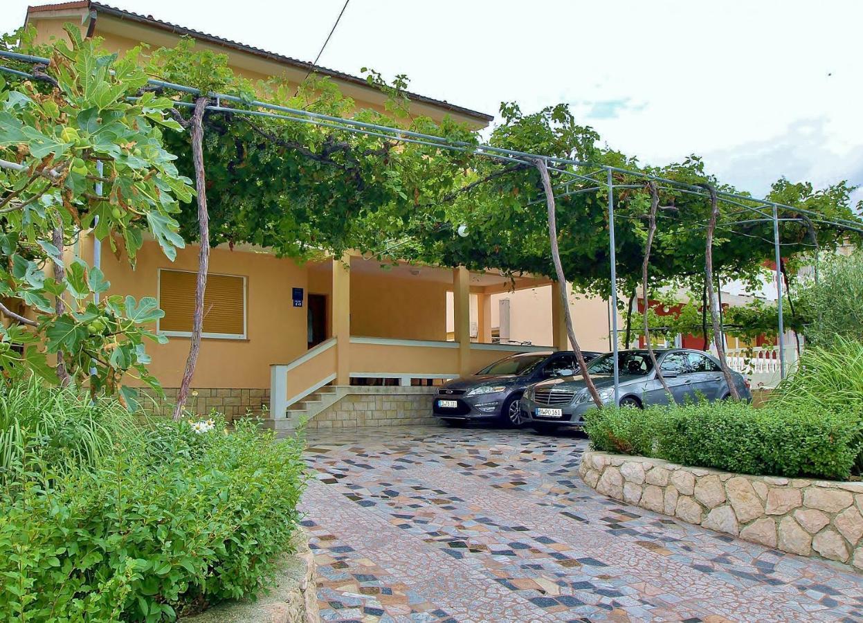 Jaska Anica Apartments Supetarska Draga Bagian luar foto