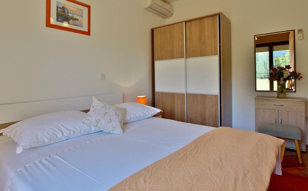 Jaska Anica Apartments Supetarska Draga Bagian luar foto