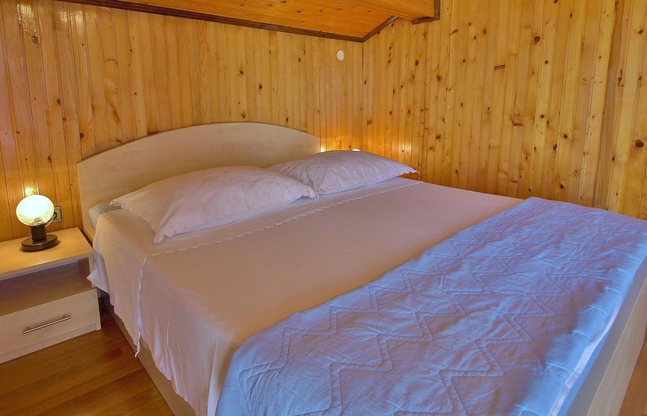 Jaska Anica Apartments Supetarska Draga Bagian luar foto