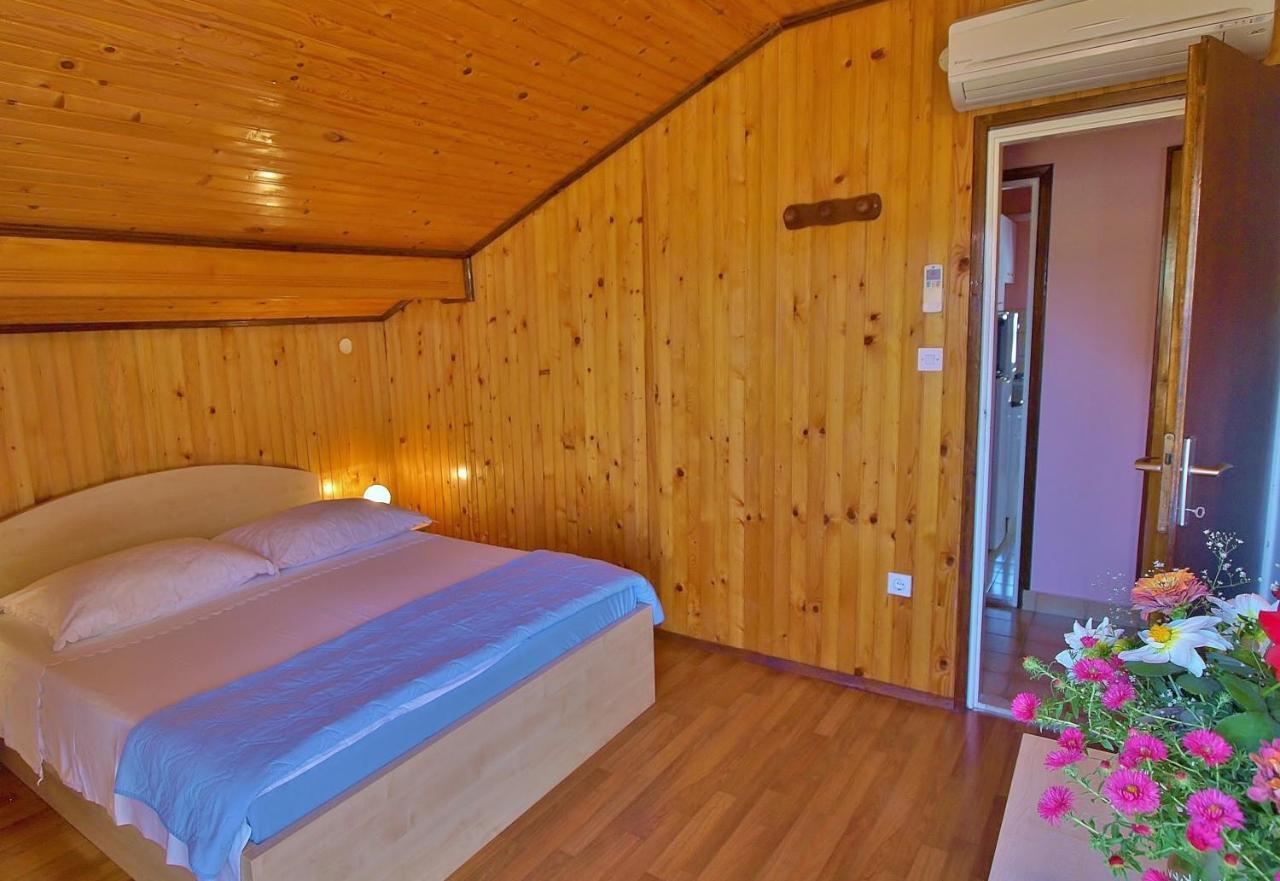 Jaska Anica Apartments Supetarska Draga Bagian luar foto