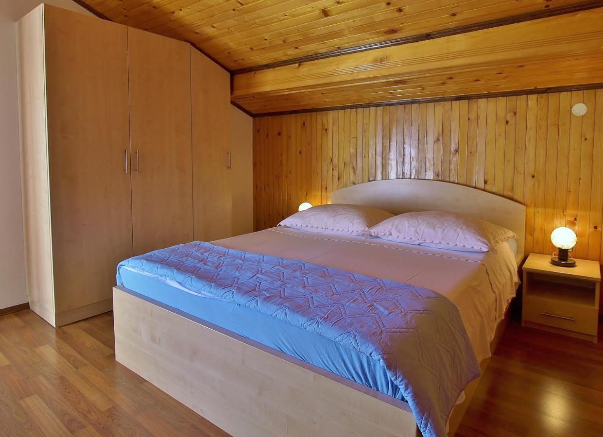 Jaska Anica Apartments Supetarska Draga Bagian luar foto